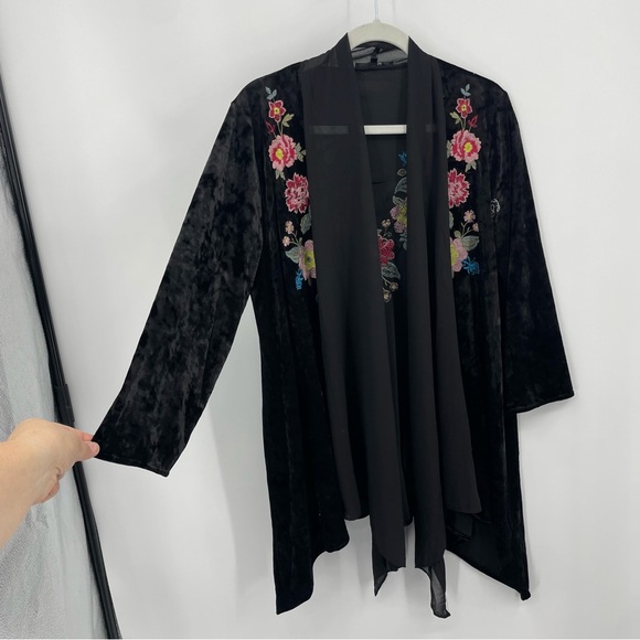 Andree by Unit Open Cardigan Womens M Crushed Velvet black Floral Embroidered - Picture 1 of 7